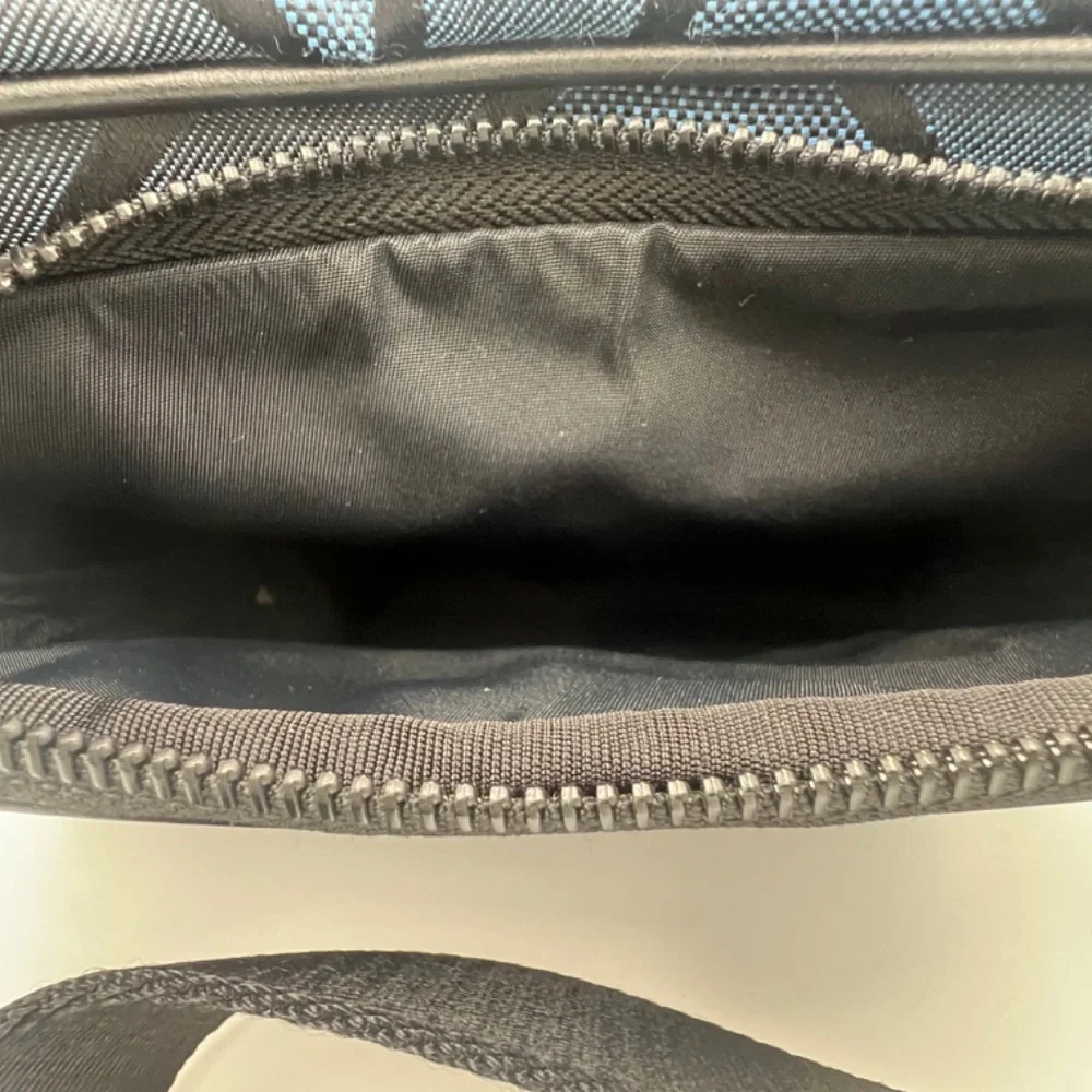 New Burberry Paddy Messenger Bag in Blue